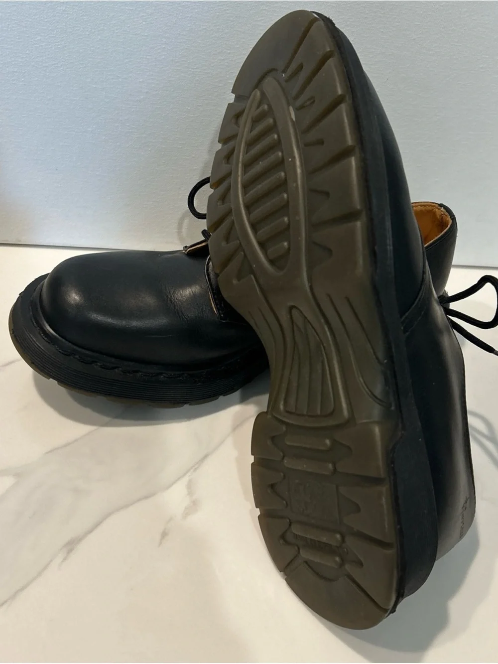 Dr. Martens Classic Black Leather Men’s Oxford Lace-Up Shoes Size 8 Men’s